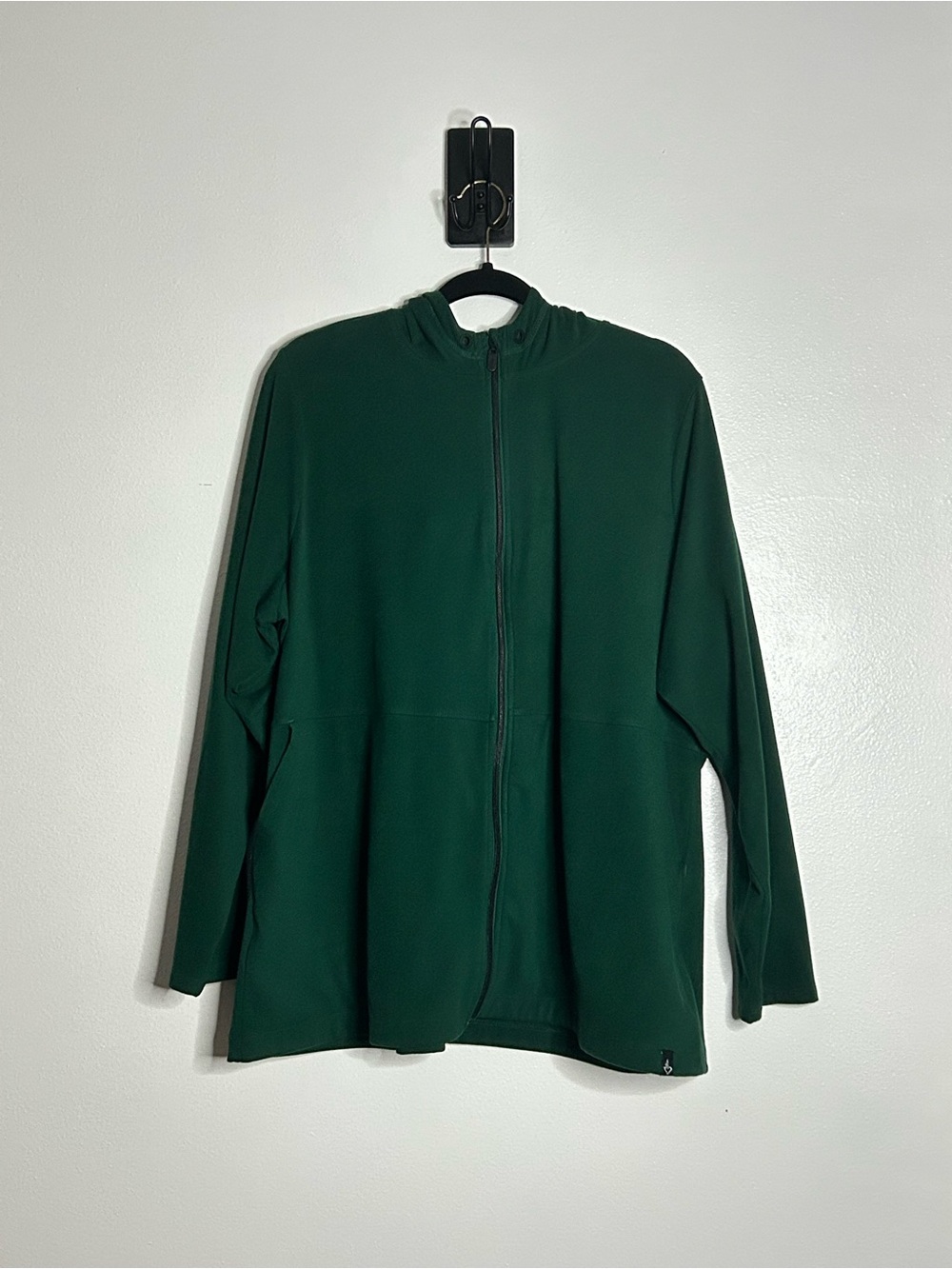 EUC Torrid Happy Camper Forest Green Micro Fleece Zip Up Active Hoodie 4X 4